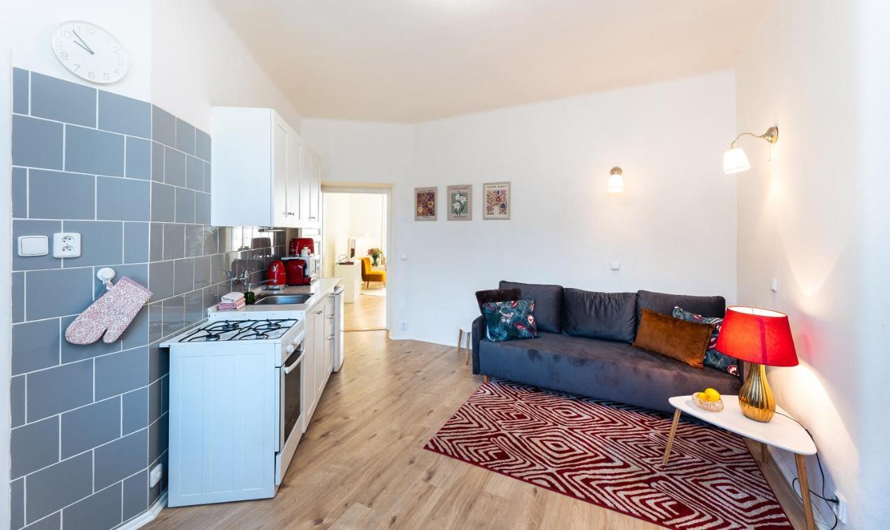 Silvie Apartments - Smeralova Оломоуц Екстериор снимка